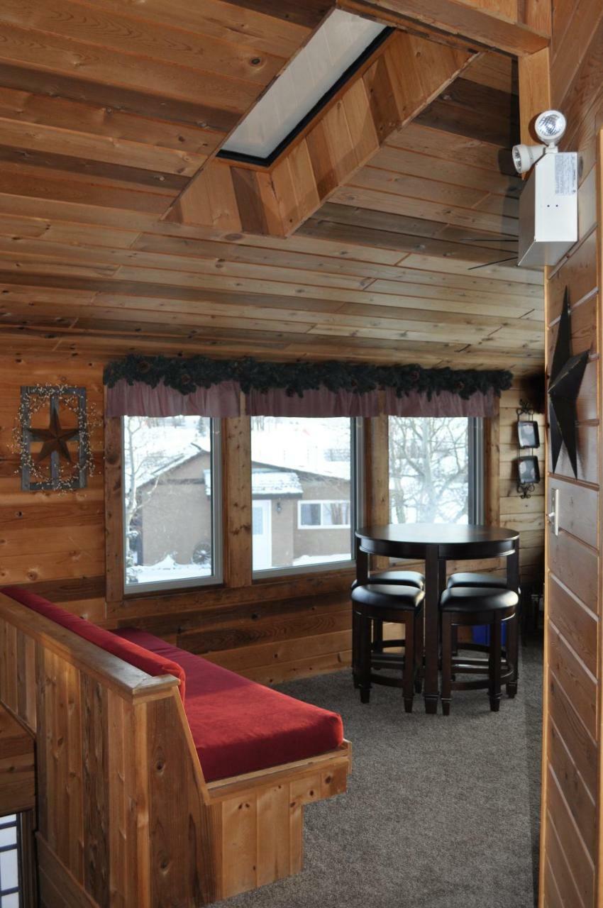 Rocky Ridge Country Lodge Mountain View Exteriér fotografie